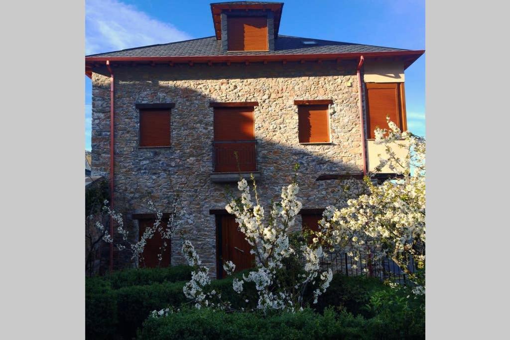 La Casa Del Poeta Villa Corullón Dış mekan fotoğraf