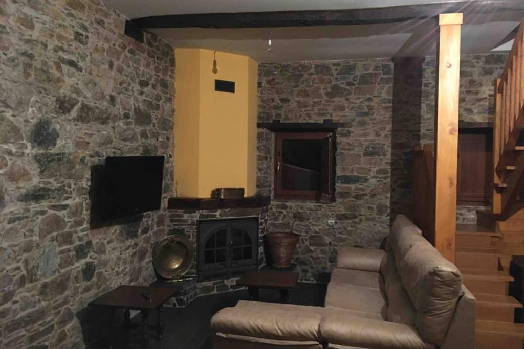 La Casa Del Poeta Villa Corullón Dış mekan fotoğraf